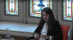 Guerra y paz en sentido extramoral